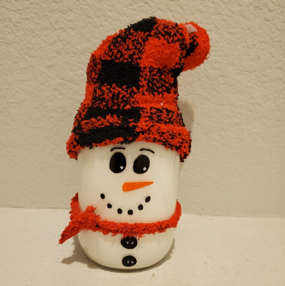 Hand Crafted Snowman - Picture 3 of 4
